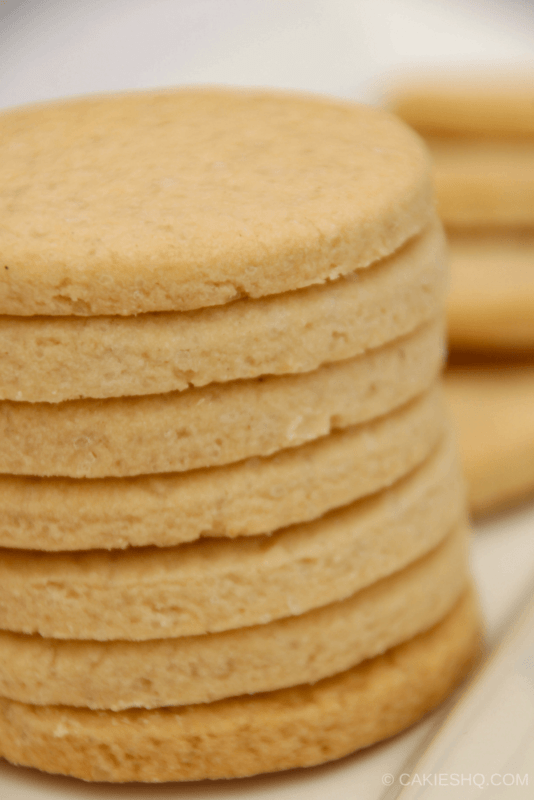 Sugar cookies are really easy to make. Make your own sugar cookies with this recipe. You can decorate these cookies or eat them without any icing. 